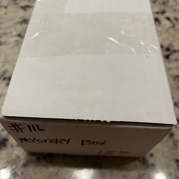 Mystery Box - Picture 5 of 6